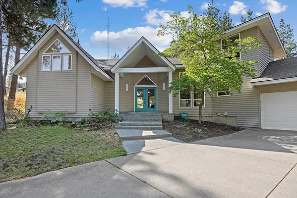 Property Photo MLS #: 202517876