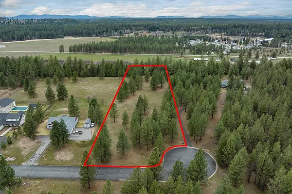 Property Photo MLS #: 202519877