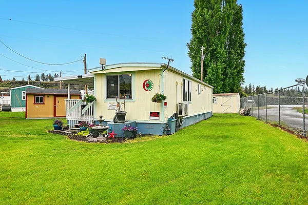 Property Photo MLS #: 202516879