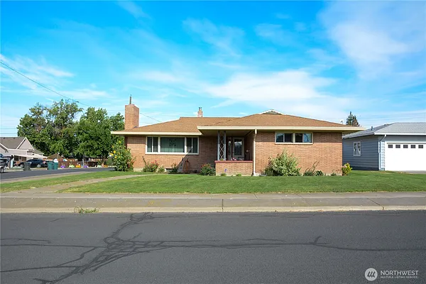 Property Photo MLS #: 2417883
