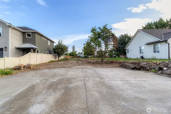 Property Photo MLS #: 2409892