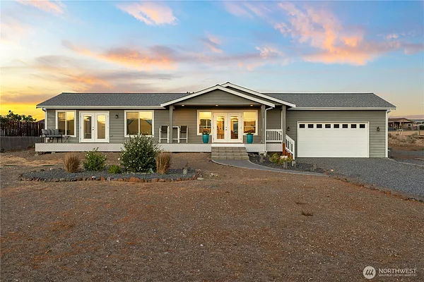Property Photo MLS #: 2424895