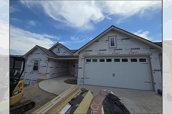 Property Photo MLS #: 202522906