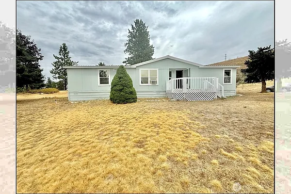 Property Photo MLS #: 2413906
