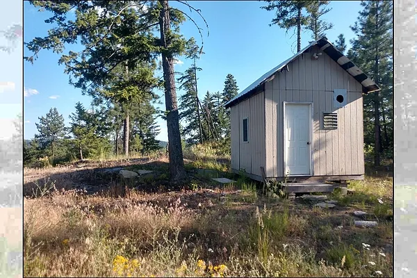 Property Photo MLS #: 202511908