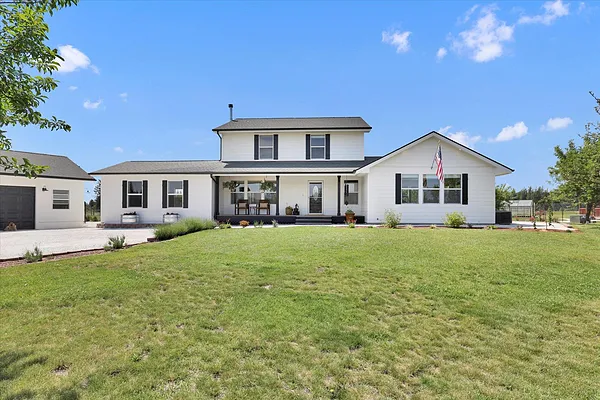 Property Photo MLS #: 202518922