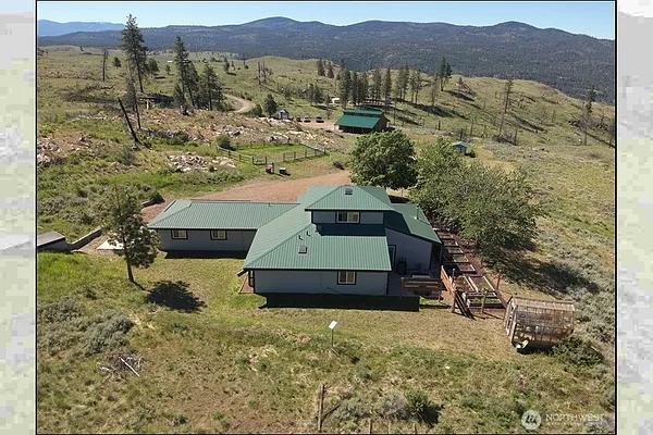 Property Photo MLS #: 2385924