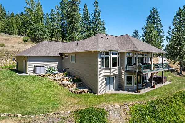 Property Photo MLS #: 202520931