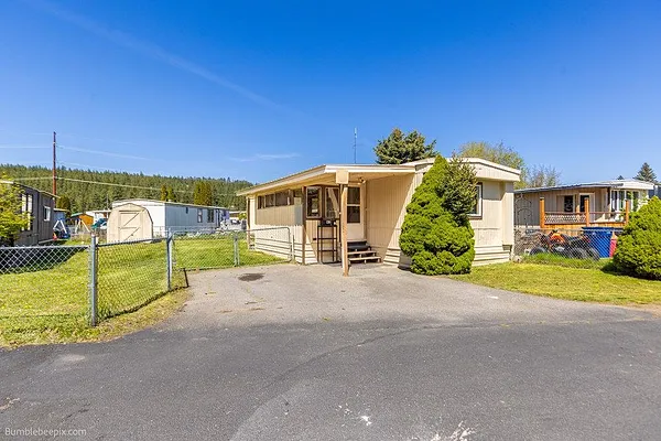 Property Photo MLS #: 202520937