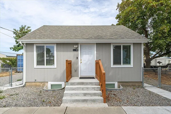 Property Photo MLS #: 202521944