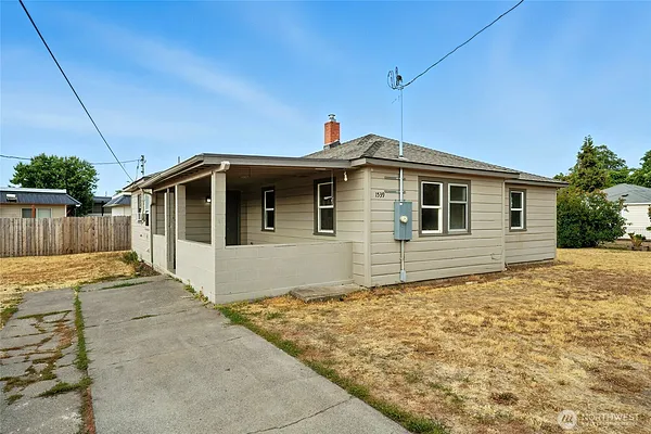 Property Photo MLS #: 2417957