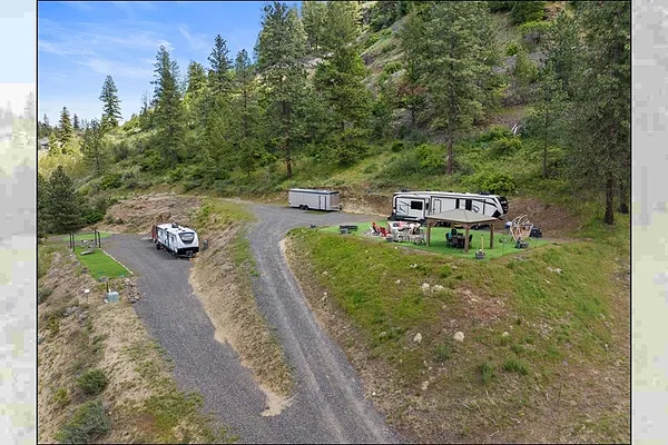 Property Photo MLS #: 202516960