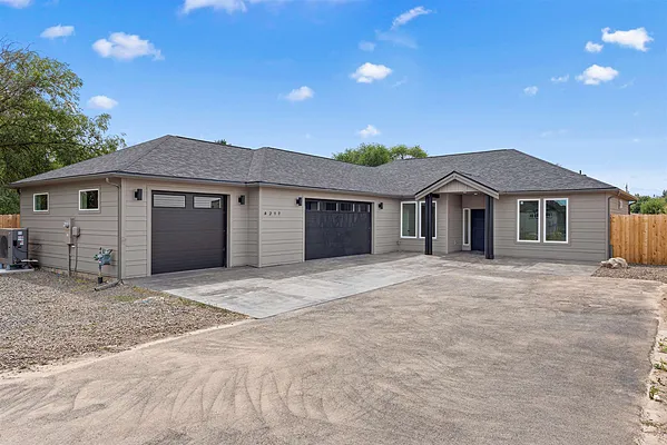 Property Photo MLS #: 202520961
