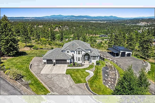 Property Photo MLS #: 202523977
