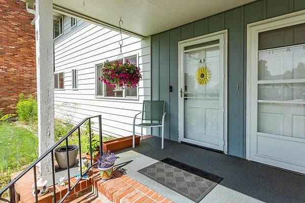 Property Photo MLS #: 202521984