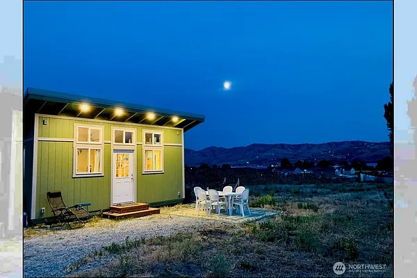 Property Photo MLS #: 2345996