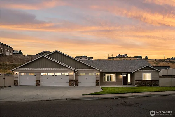 Property Photo MLS #: 2426998