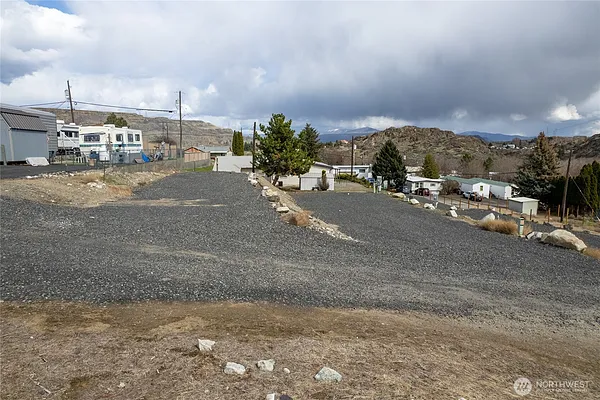 Property Photo MLS #: 2353999